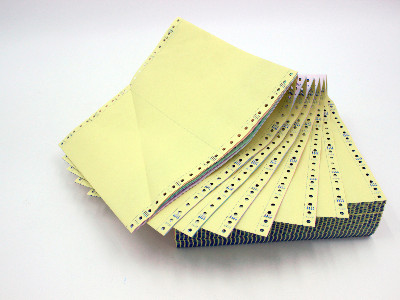 无碳复写纸会显色吗？显色的原理是什么，有哪些特点？